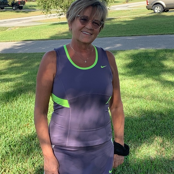 Meet your Posher, Jennifer - Picture 5 of 7